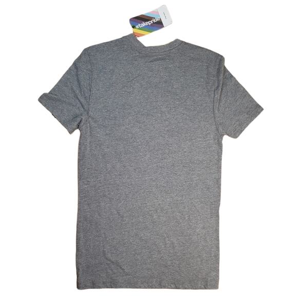 TARGET FULL OF PRIDE PROUD PARENT RETRO RAINBOW T-SHIRT GRAY SIZE XS NWT COTTON - Picture 2 of 4